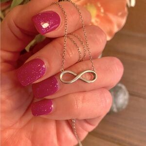 Sterling Eternity Necklace 🌻